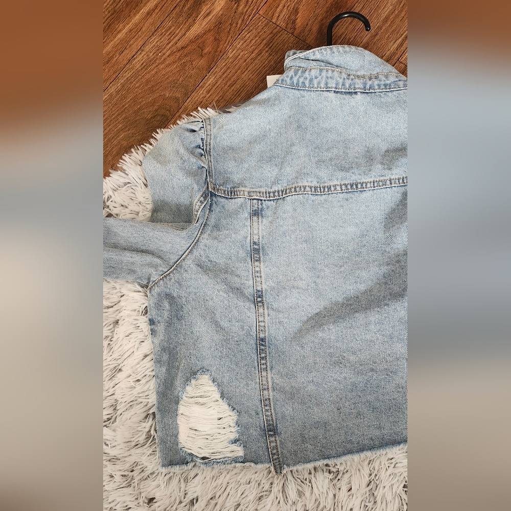 Mono B Puffed Cropped  Denim Jacket - Picture 11 of 12